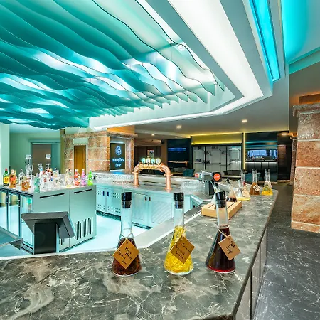Pine Resort 5*