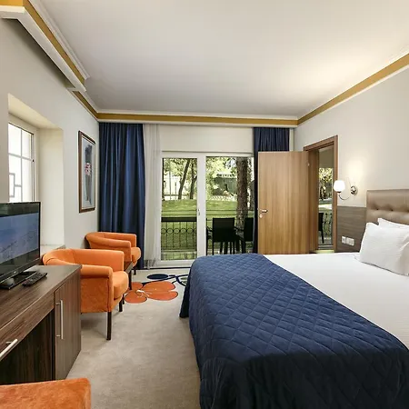 Pine Resort