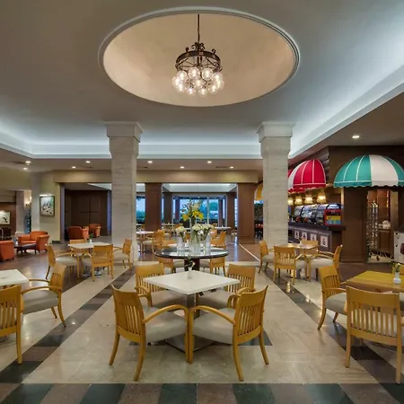 Resort Pine 5*