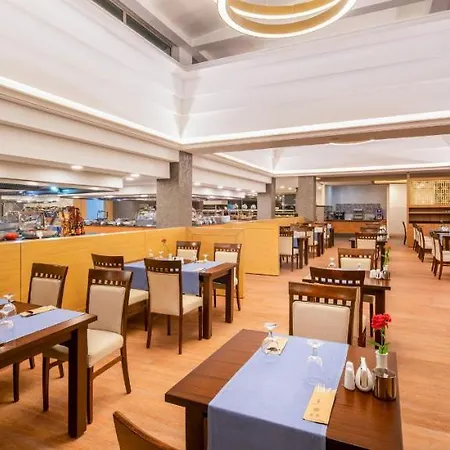 Üdülőközpont Pine Belek