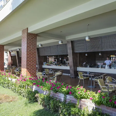 Pine Station touristique 5*