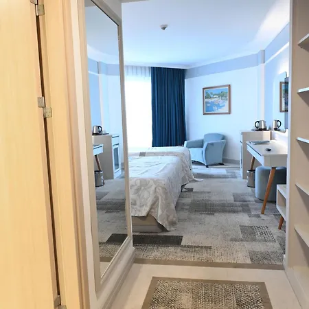Complex Pine Belek