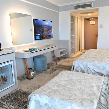 Pine Complex 5*
