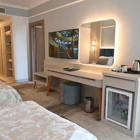 Complex Pine Belek