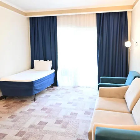 Complex Pine Belek