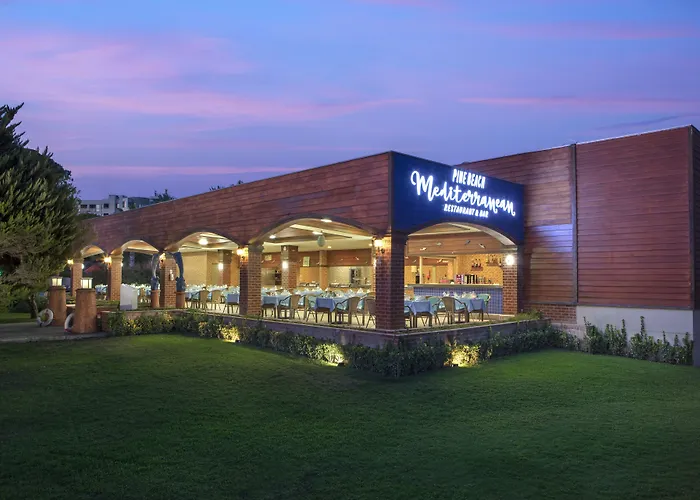 Semesteranläggning (resort) Pine